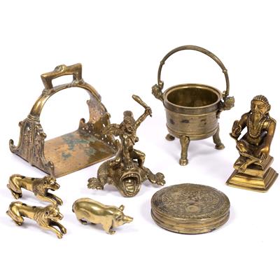 Lot 138 - Collection of metalware