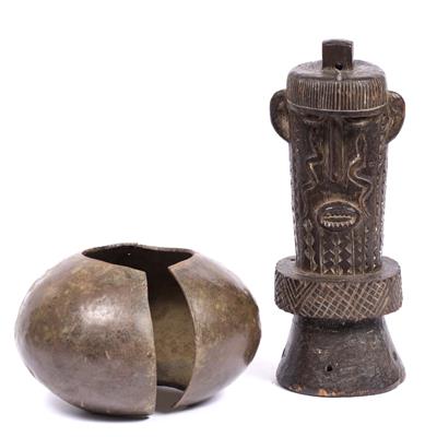 Lot 142 - African tribal mask