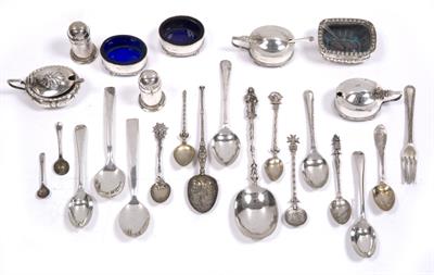 Lot 249 - Collection of miscellaneous silver ware