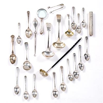 Lot 274 - Collection of silver