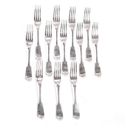 Lot 289 - Set of twelve silver fiddle pattern dessert forks