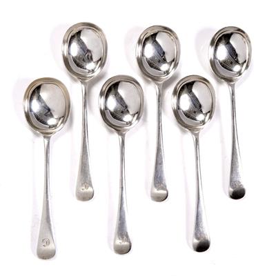 Lot 290 - Collection of eight various fiddle pattern dessert forks 369 grams