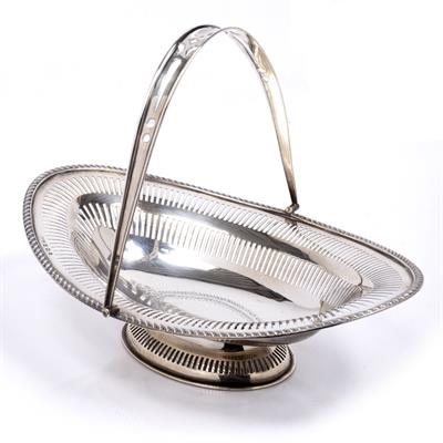 Lot 311 - Silver basket