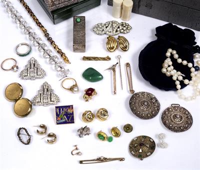 Lot 313 - Collection of various jewellery