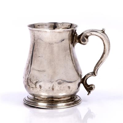 Lot 314 - George II silver baluster small mug