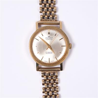 Lot 339 - 9ct gold gents wristwatch