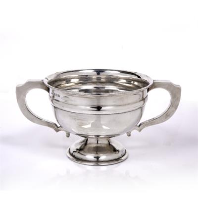 Lot 363 - Open silver bowl