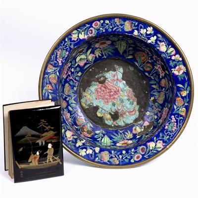 Lot 426 - Chinese cloisonne basin