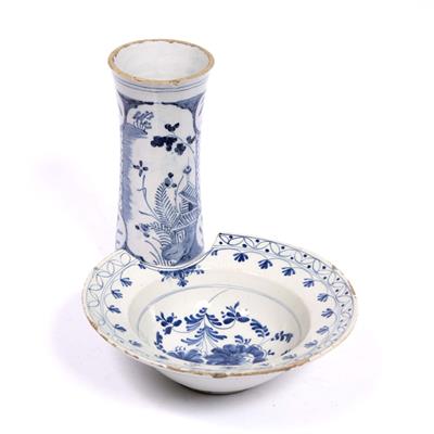 Lot 552 - Delft barber's bowl