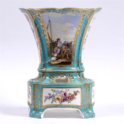 Lot 578 - Sevres bleu celeste flower vase and stand (Vase 'Hollandais Nouveau Ovale)