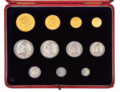 Lot 5 - A CASED QUEEN VICTORIAN 1887 JUBILEE GOLD AND SILVER COIN SET from a gold £5 coin to a silver