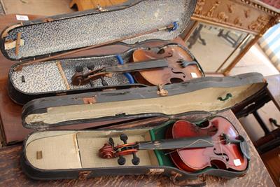 Lot 311 - A MODERN VIOLIN two piece back