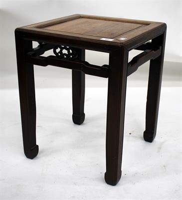 Lot 402 - A 19TH CENTURY CHINESE PEDOUK WOOD URN STAND the square dished top on square section and reeded legs