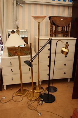 Lot 423 - A CONTEMPORARY BRASS ADJUSTABLE STANDARD LAMP with circular base together with four further floor