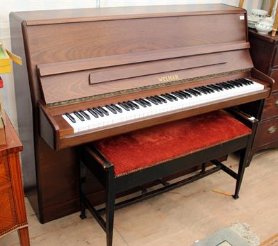 Lot 435 - A MID TO LATE 20TH CENTURY UPRIGHT PIANO by Welmar