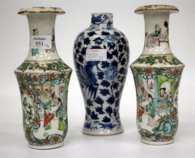 Lot 551 - A PAIR OF LATE 18TH/EARLY 19TH CENTURY CHINESE FAMILLE VERT VASES decorated with figures and floral