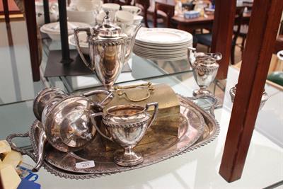Lot 637 - A COLLECTION OF SILVER PLATED ITEMS to include teaset