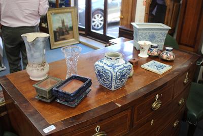 Lot 641 - MISCELLANEOUS CHINA to include a Chinese blue and white glazed jardiniere