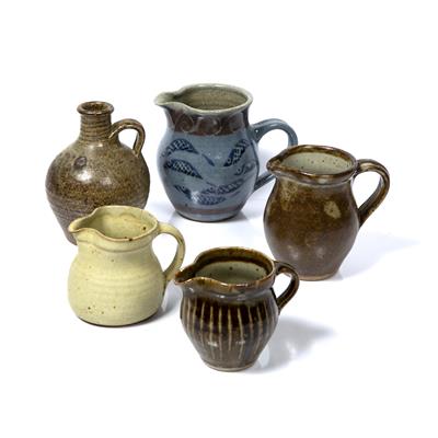 Lot 289 - Studio pottery