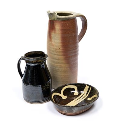 Lot 293 - Studio pottery