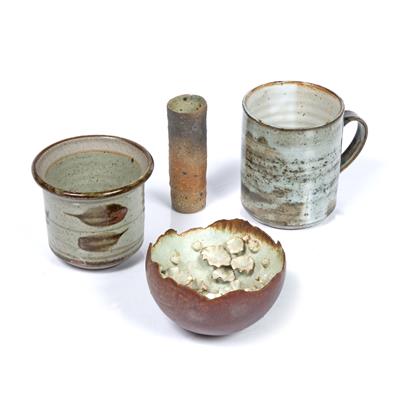 Lot 300 - Studio pottery