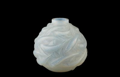 Lot 353 - René Lalique (1860-1945)