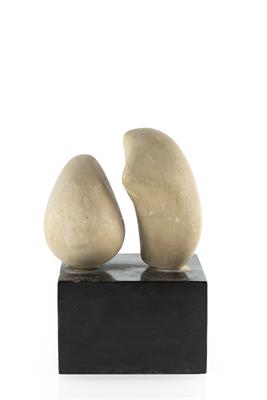 Lot 647 - Manner of Barbara Hepworth (1903-1975)