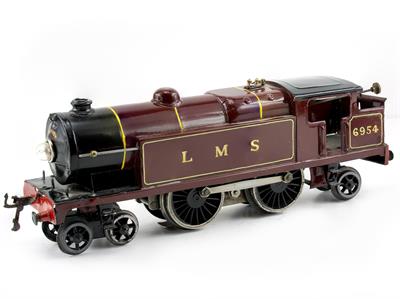 Lot 7 - A HORNBY 'O' GAUGE ELECTRIC 4-4-2 LMS LOCOMOTIVE