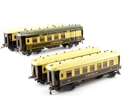 Lot 11 - A PAIR OF HORNBY SERIES 'O' GAUGE PULLMAN CARRIAGES