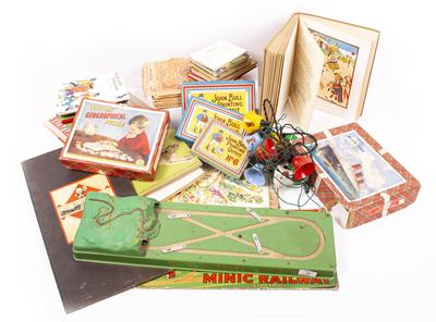 Lot 58 - A TRI-ANG MINIC RAILWAY