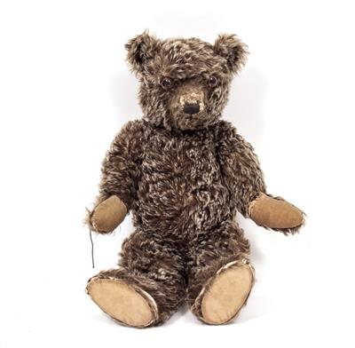 Lot 71 - A 20TH CENTURY PLUSH TEDDY BEAR