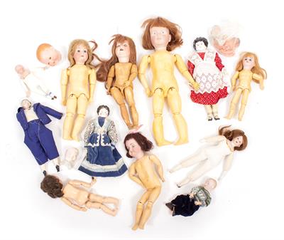 Lot 79 - A COLLECTION OF VICTORIAN STYLE PORCELAIN HEADED DOLLS