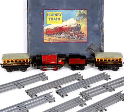 Lot 82 - A BOXED MECCANO HORNBY TRAIN SET