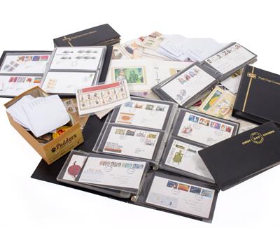 Lot 152 - A COLLECTION OF MISCELLANEOUS FIRST DAY COVERS