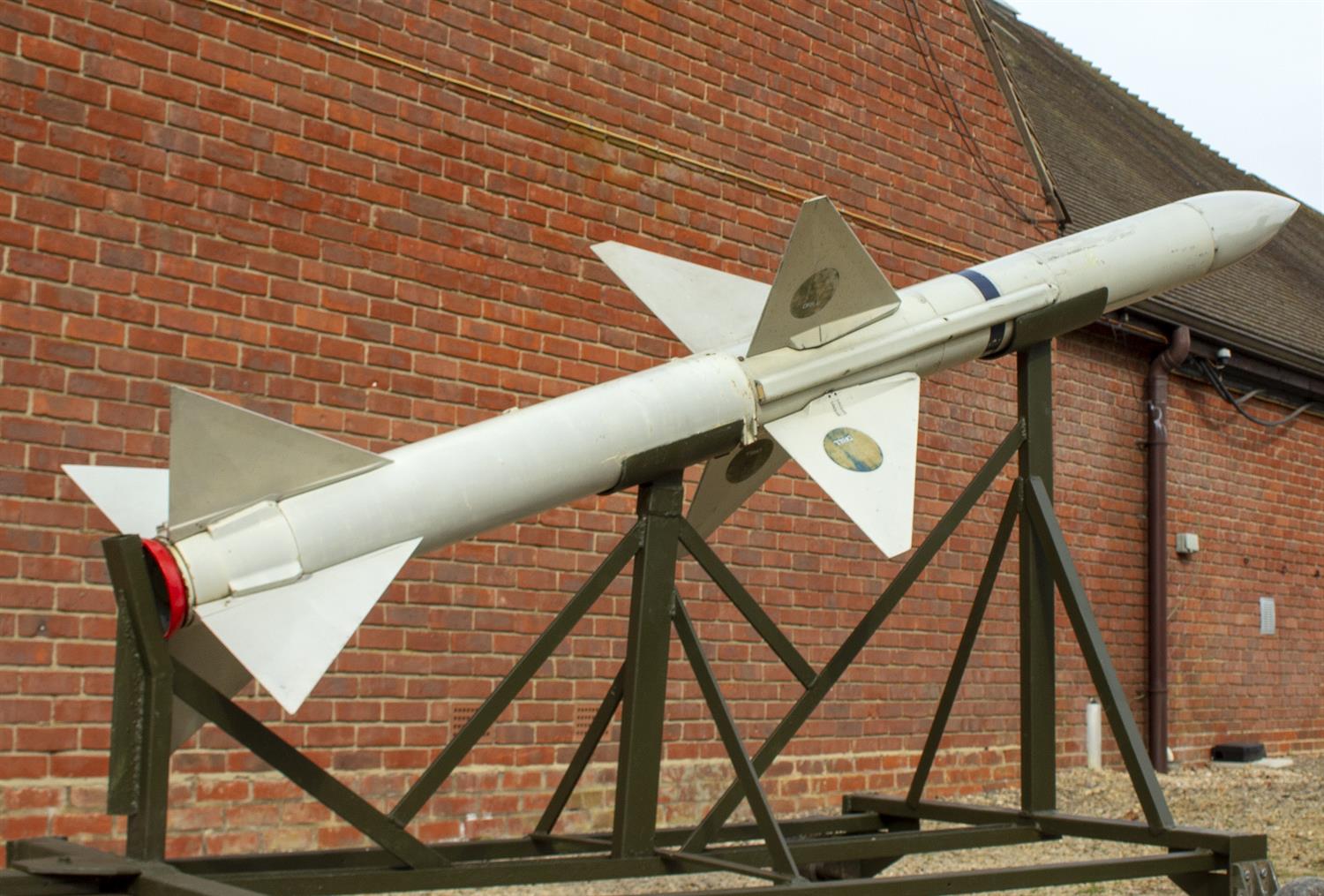 Lot 174 - AN AIR TO AIR AIM-7M/P SPARROW DUMMY MISSILE