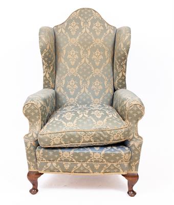 Lot 435 - A GEORGIAN STYLE WING BACK UPHOLSTERED ARMCHAIR