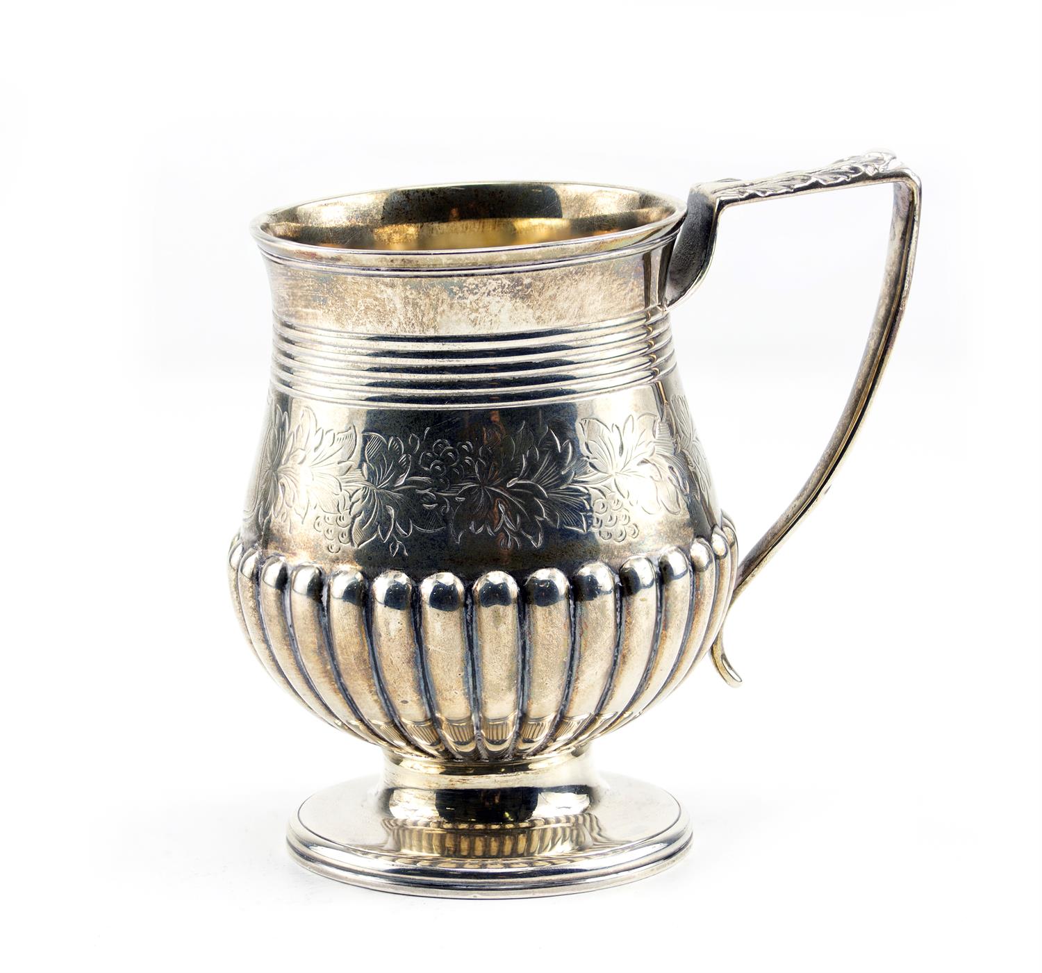 Lot 522 - A GEORGIAN SILVER CHRISTENING CUP