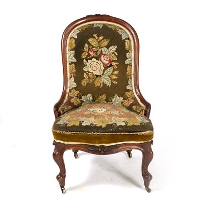 Lot 585 - A VICTORIAN TAPESTRY UPHOLSTERED LOW CHAIR