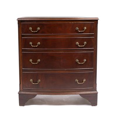 Lot 599 - A REPRODUCTION MAHOGANY BOW FRONTED CHEST OF FOUR LONG DRAWERS