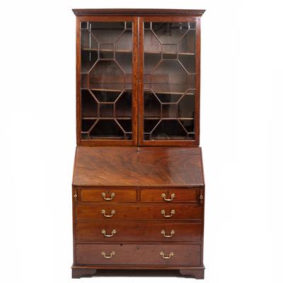 Lot 652 - A GEORGE III MAHOGANY BUREAU