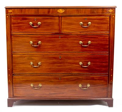 Lot 653 - A 19TH CENTURY MAHOGANY CHEST OF TWO SHORT AND THREE LONG DRAWERS