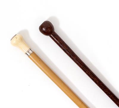 Lot 732 - A LATE 19TH CENTURY MALACCA WALKING CANE