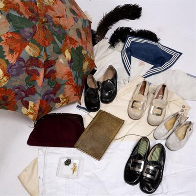 Lot 754 - A COLLECTION OF VINTAGE CHILDREN'S OUTFITS