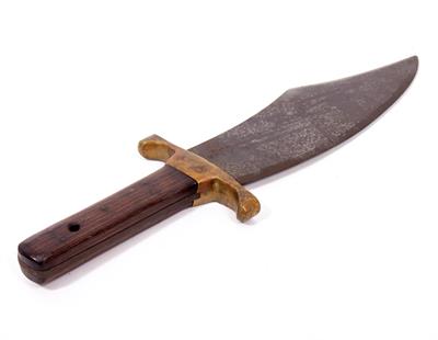 Lot 765 - A BOWIE KNIFE