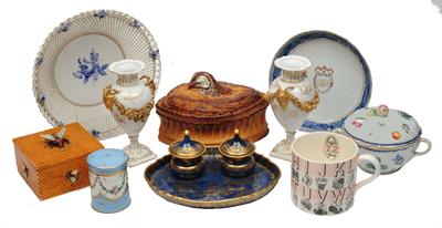 Lot 107 - A COLLECTION OF DECORATIVE CERAMICS TO INCLUDE a pair of 19th Century French gilt heightened vases