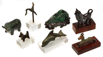 Lot 114 - A COLLECTION OF ANTIQUE BRONZE SMALL FIGURES TO INCLUDE a deer