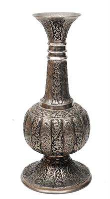 Lot 122 - AN INDIAN WHITE METAL ROSEWATER VASE