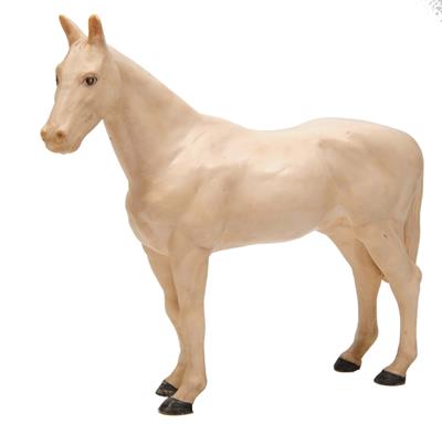 Lot 139 - A RESIN ARTIST'S MODEL of a horse