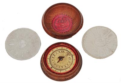 Lot 179 - AN EARLY 19TH CENTURY POCKET SUNDIAL by S Porter
