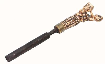 Lot 250 - A DAYAK BORNEO INDONESIAN BETEL NUT IMPLEMENT with an antler handle carved with two figures